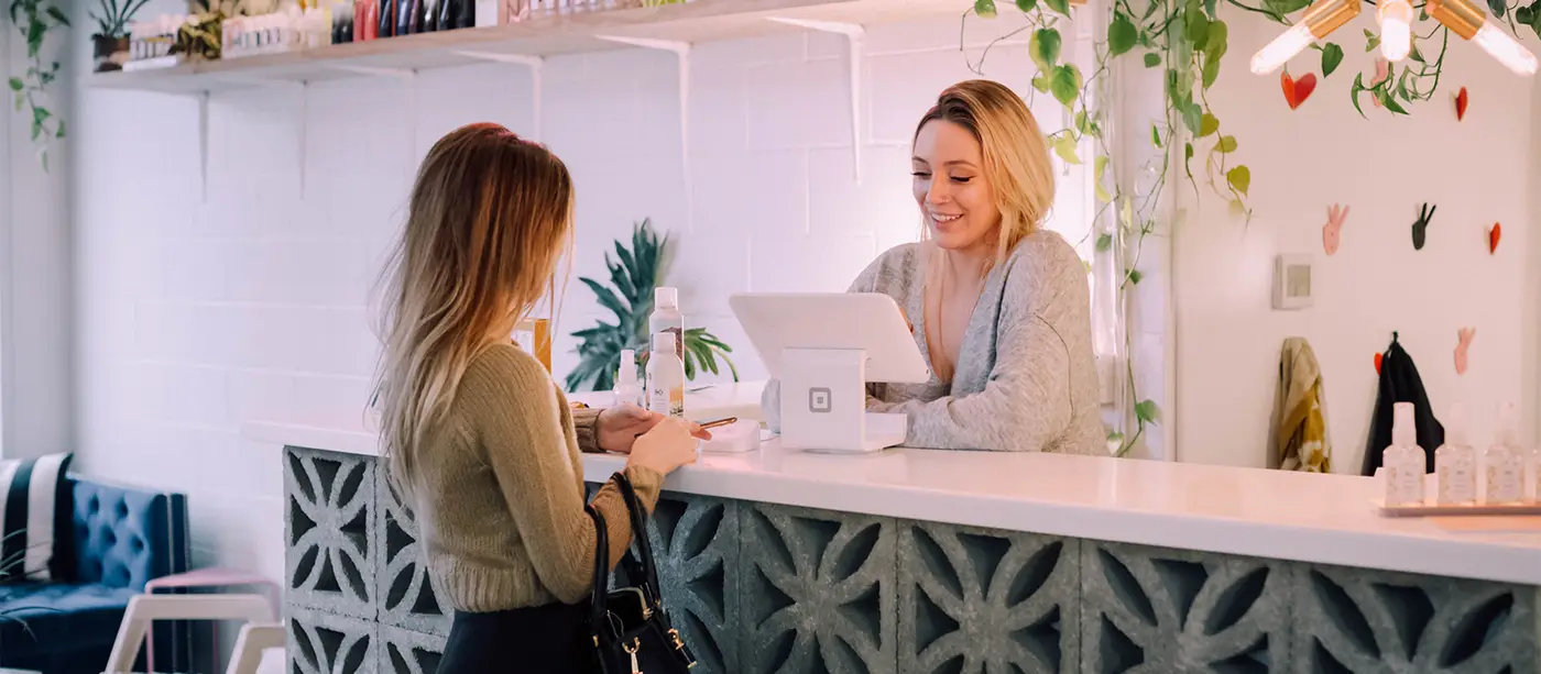 Cliente comprando en una tienda online